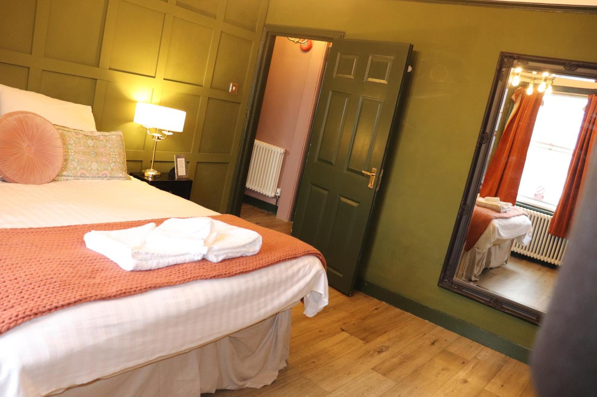 Rooms On The Prom Cheltenham Ngoại thất bức ảnh