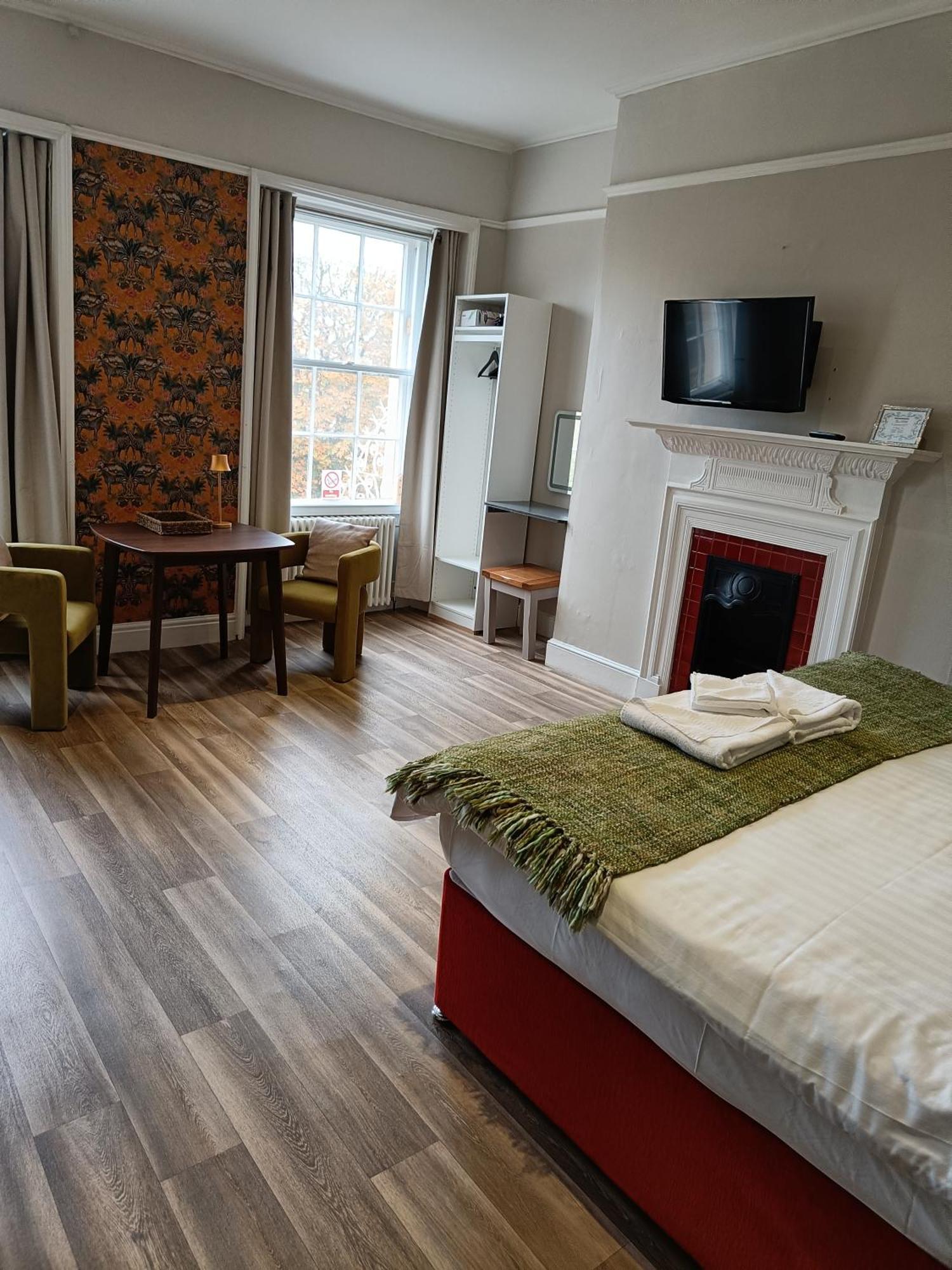 Rooms On The Prom Cheltenham Ngoại thất bức ảnh